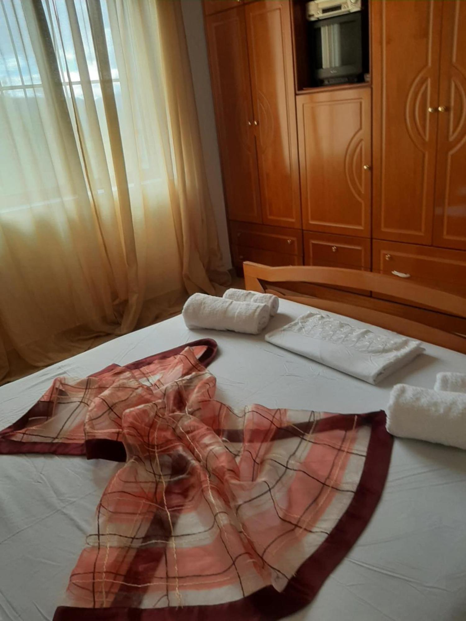 Garufalia Peshkepi e Poshtme